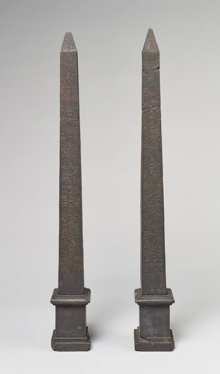 Miniaturnachbildung eines Obelisken von Sethos I. und Ramses II. aus Heliopolis
