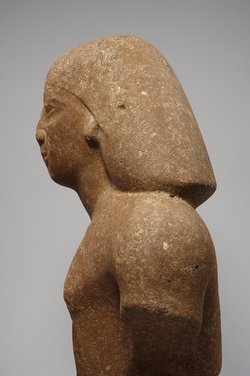 Büste der Statue eines Mannes