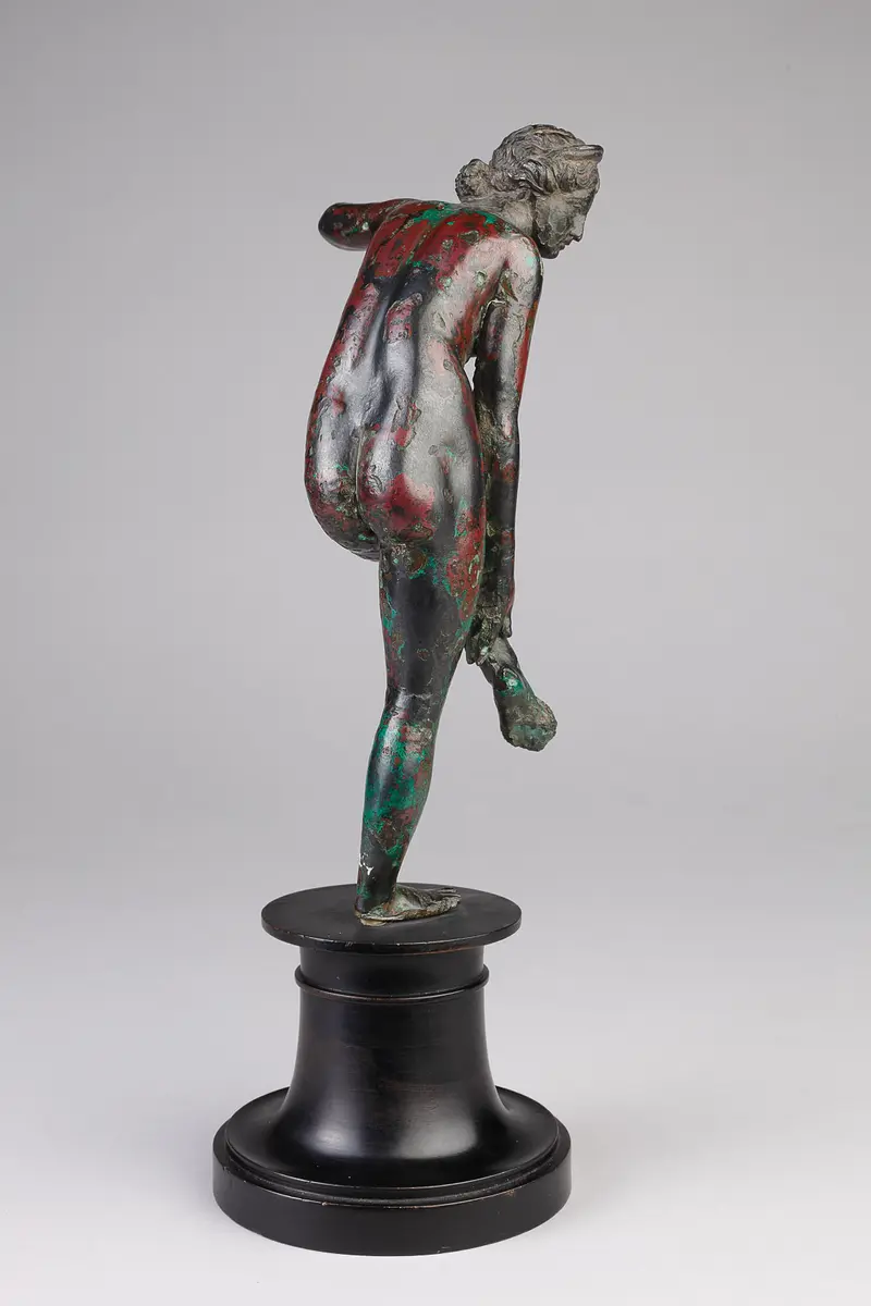 Sandalenlösende Venus
