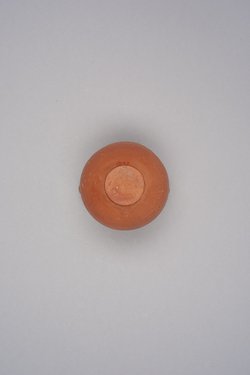 Amphoriskos der Black on red II (IV) Ware