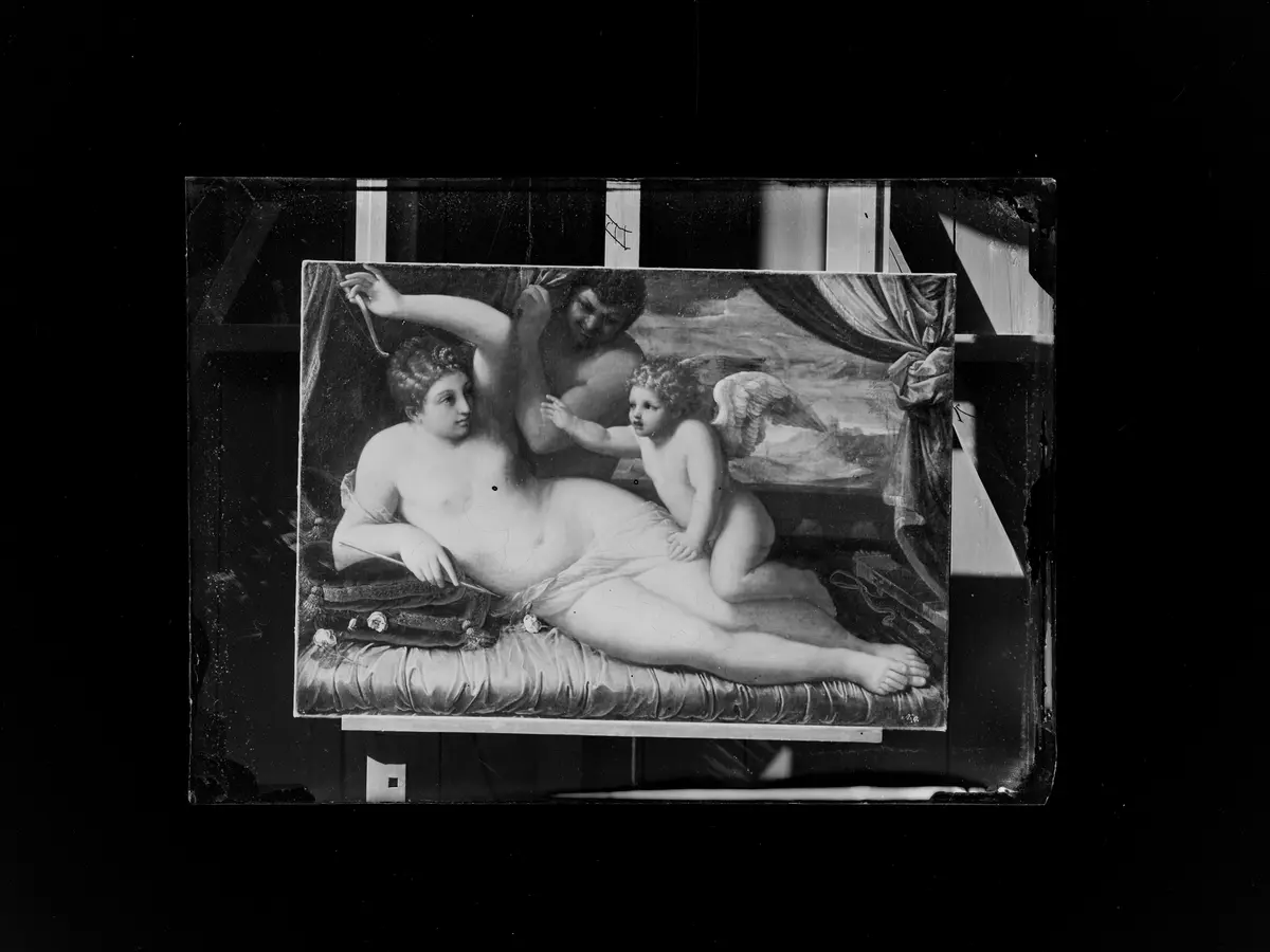 Venus und Amor mit einem Satyr