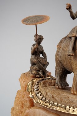 Deckelpokal, Pokal, Aufsatz aus Rhinozeroshorn