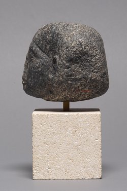 Statuenkopf eines Mannes