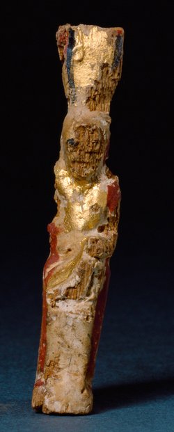Obeliskenförmiger Behälter mit Osirisfigur