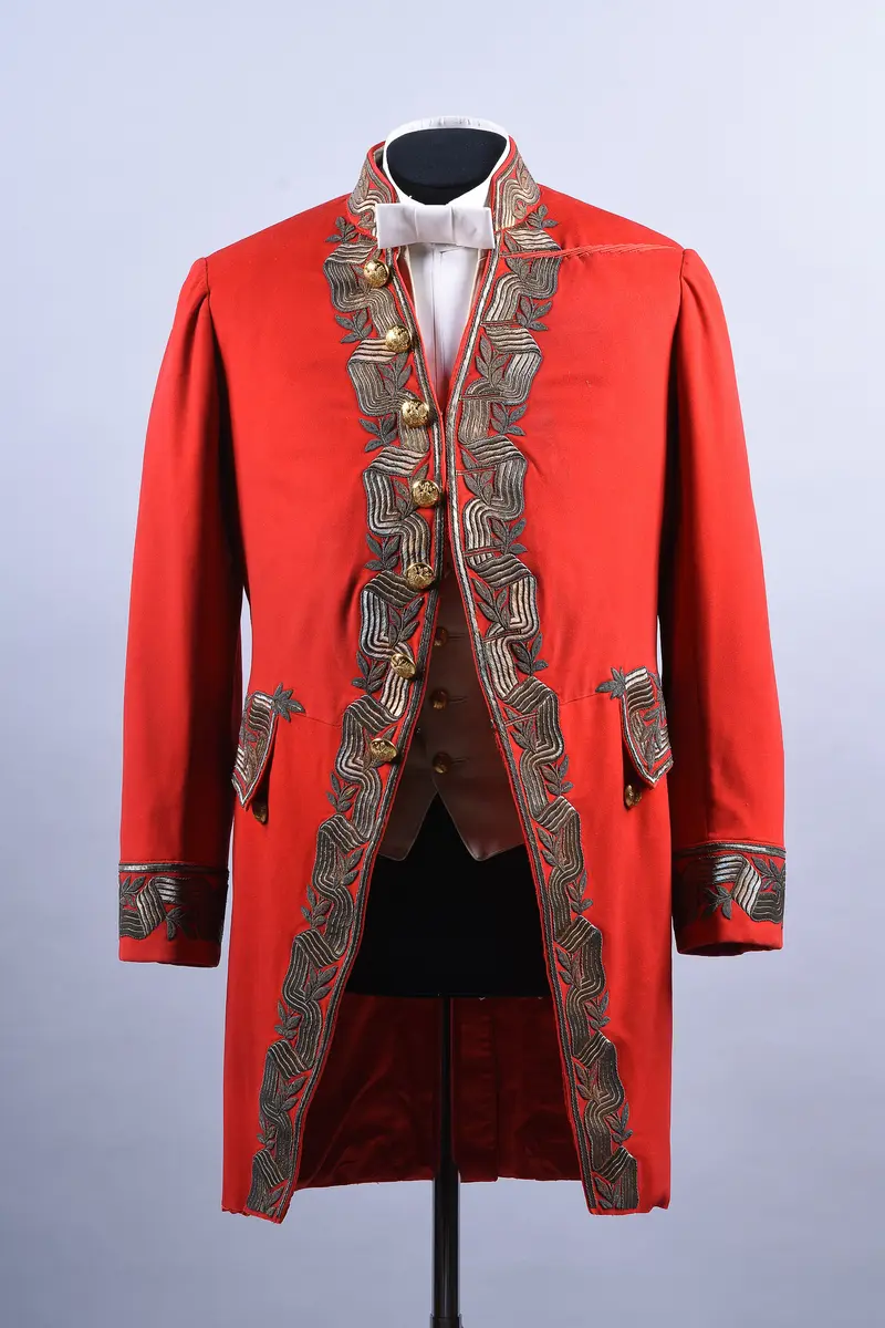 Gala service dress of a household officer of the imperial court