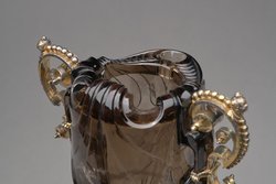 Henkelvase