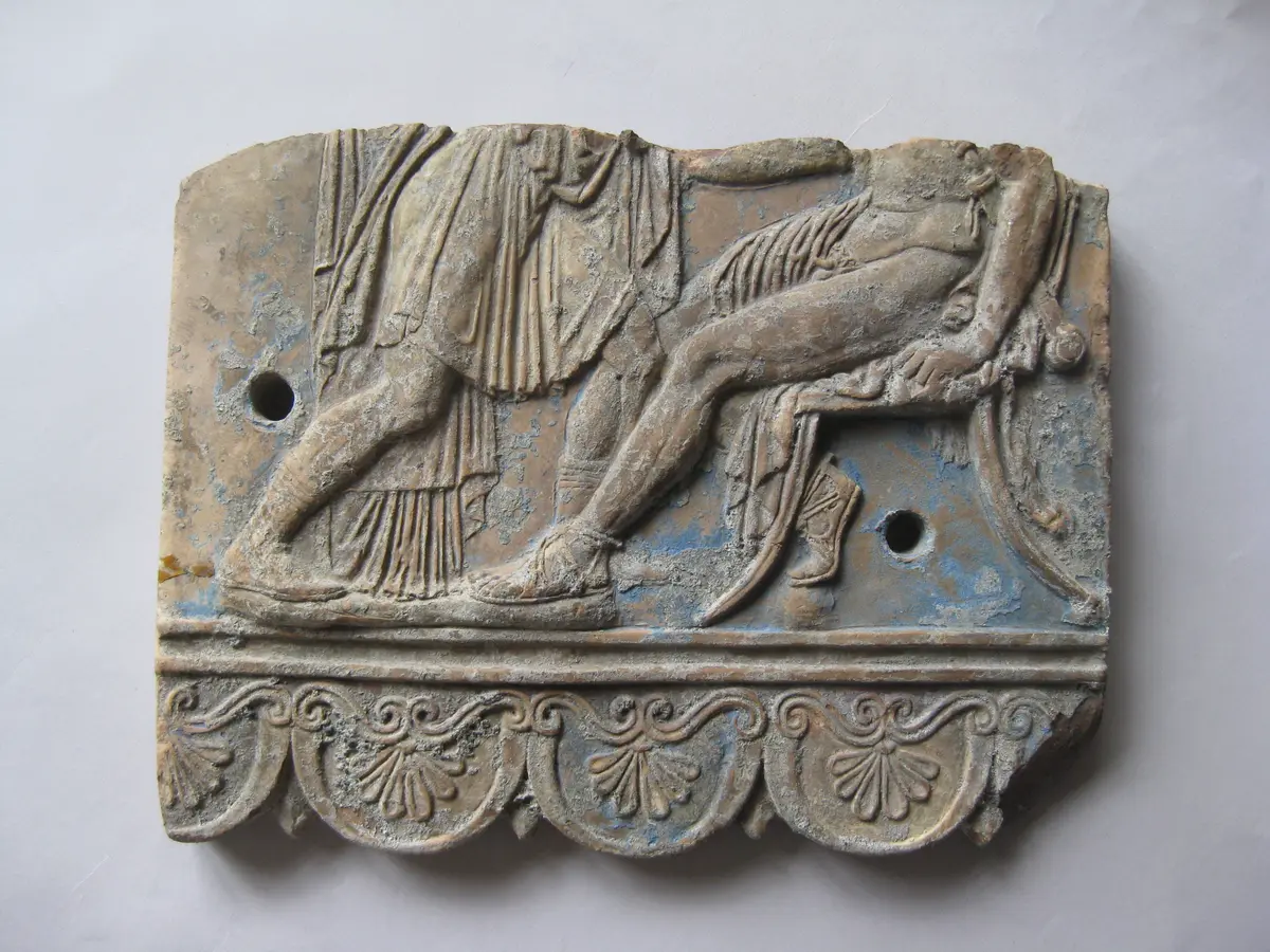 Untere Hälfte einer Verkleidungsplatte: Aigeus und Theseus