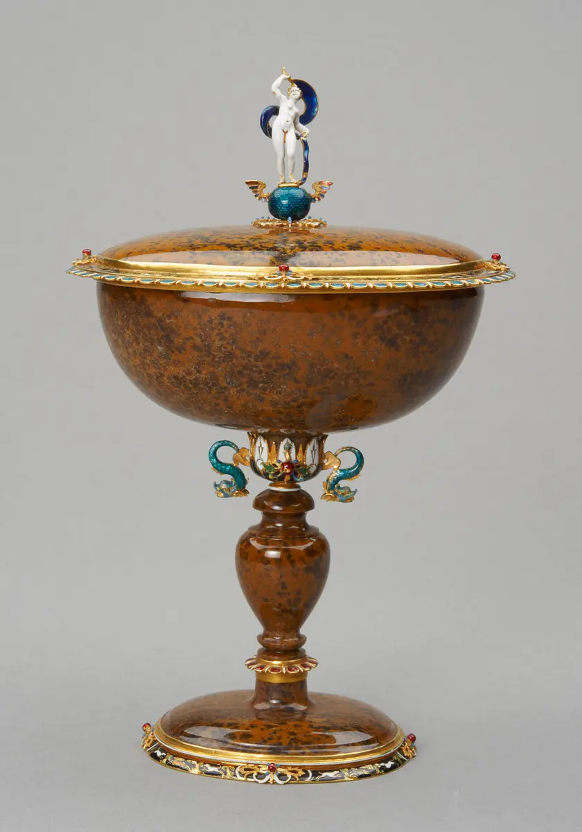 Deckelschale mit Fortuna
