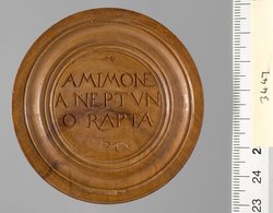 Amymone von Neptun geraubt; Spielstein für das Brettspiel für den "Langen Puff"
