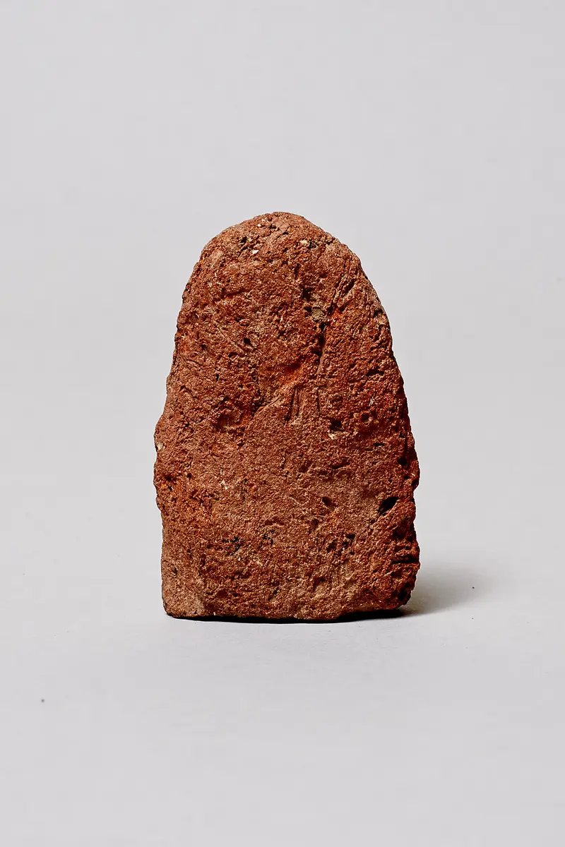 Fragmentierte Figur einer Frau