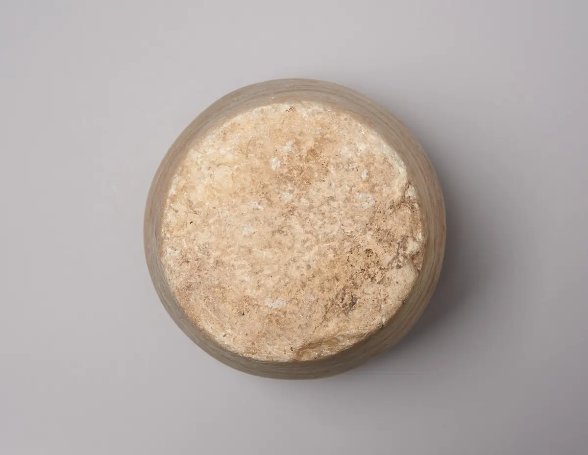 Kanope mit Deckel in Form eines Falkenkopfes