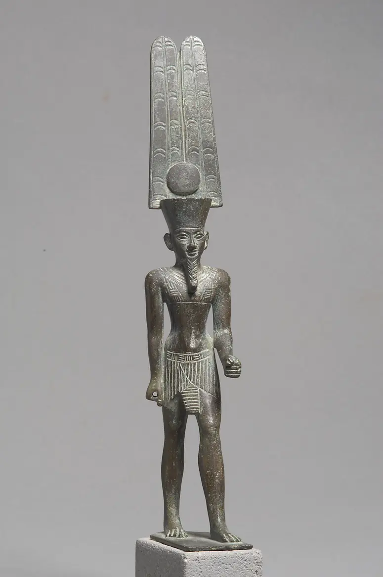 Schreitender Gott Amun