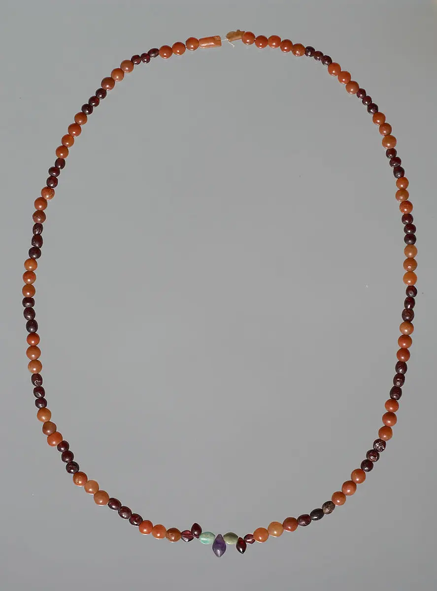 Kästchen für Schmuck und Kosmetikartikel