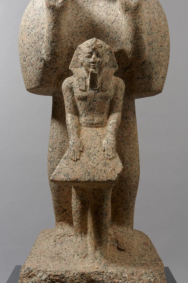 Mantelpavian mit König