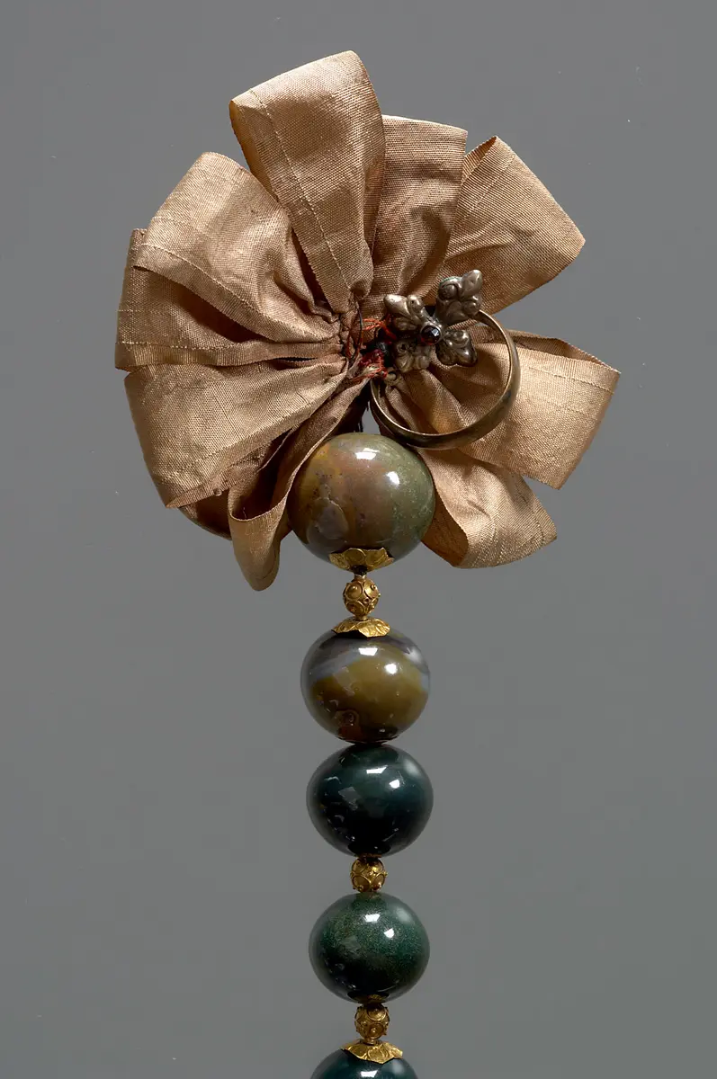 Doppelter Rosenkranz-Zehner