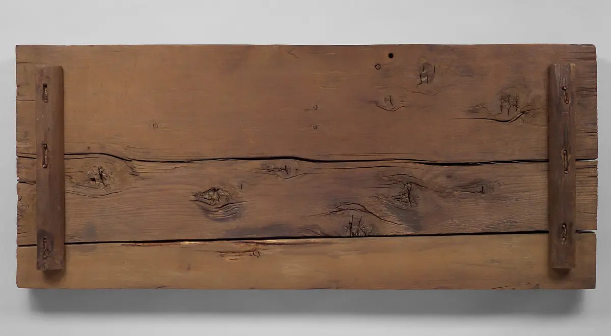 Kurzer Kastensarg von einer Hockerbestattung