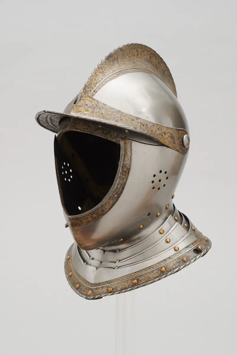 Geschlossene Sturmhaube