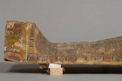 Mumienförmiger Innensarg der Nechet-iset-aru
