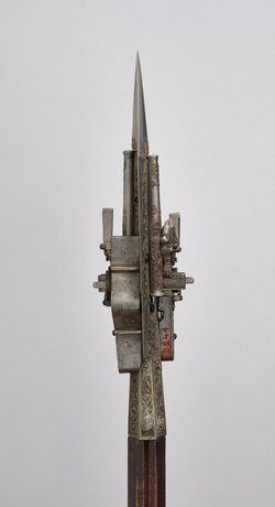 Schwerer Anlaufspieß mit Radschlosspistole