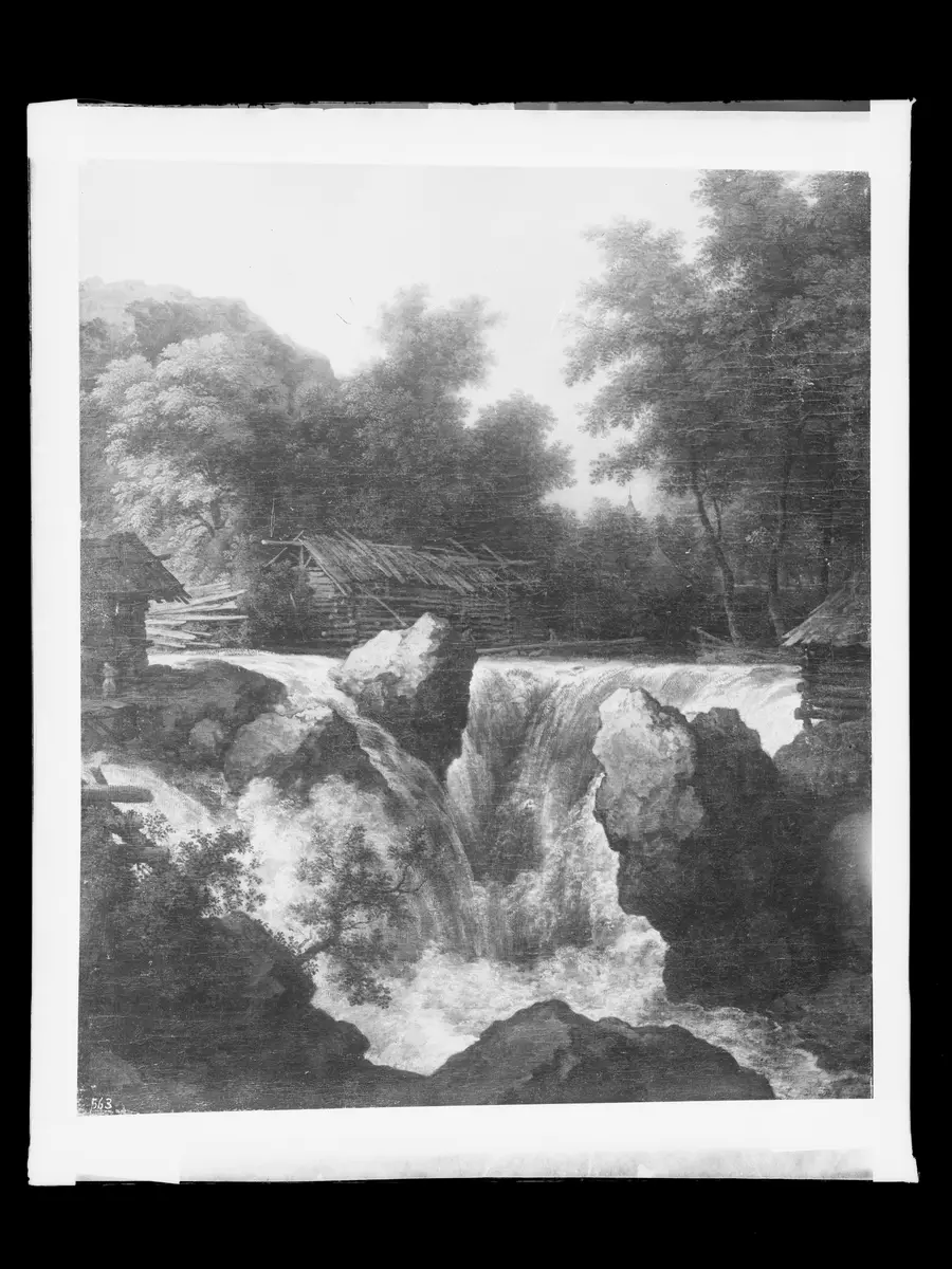 Skandinavische Landschaft mit Wasserfall
