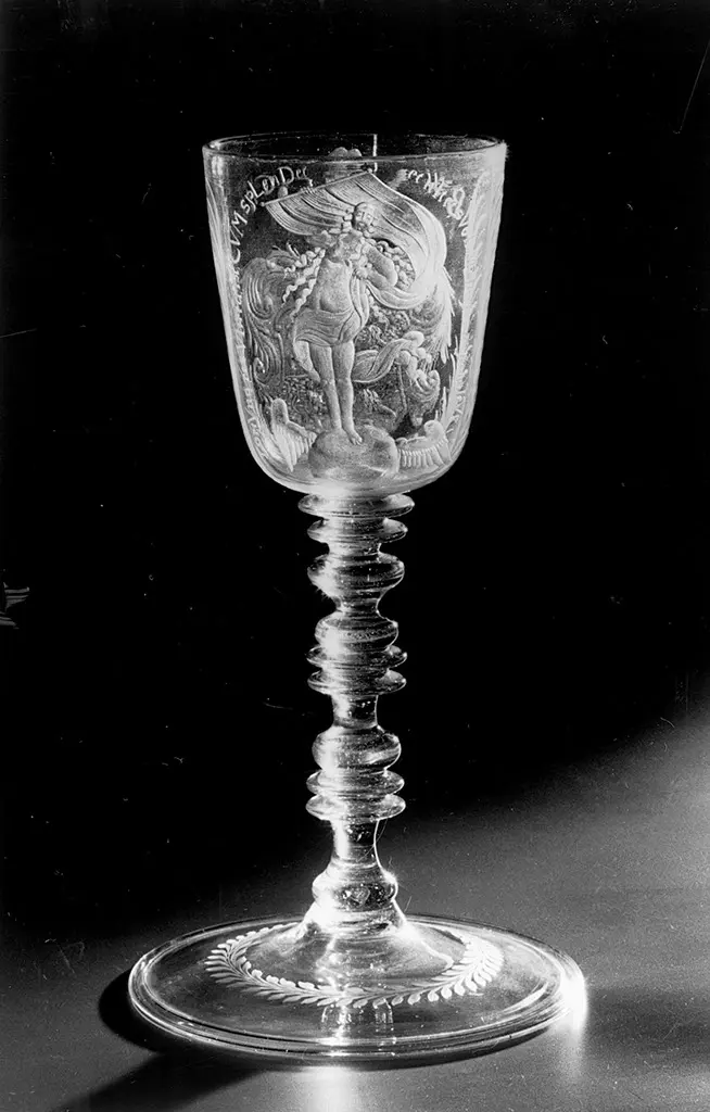 Pokal mit Waldsteinwappen
