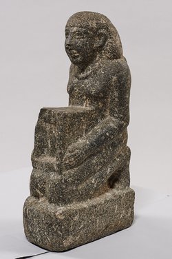 Naophore Statue, unfertig