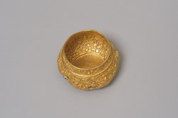 Bauchiges Schälchen
