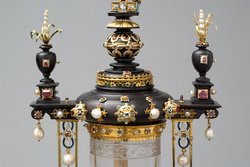 Ostensorium mit einem Dorn der Dornenkrone Christi