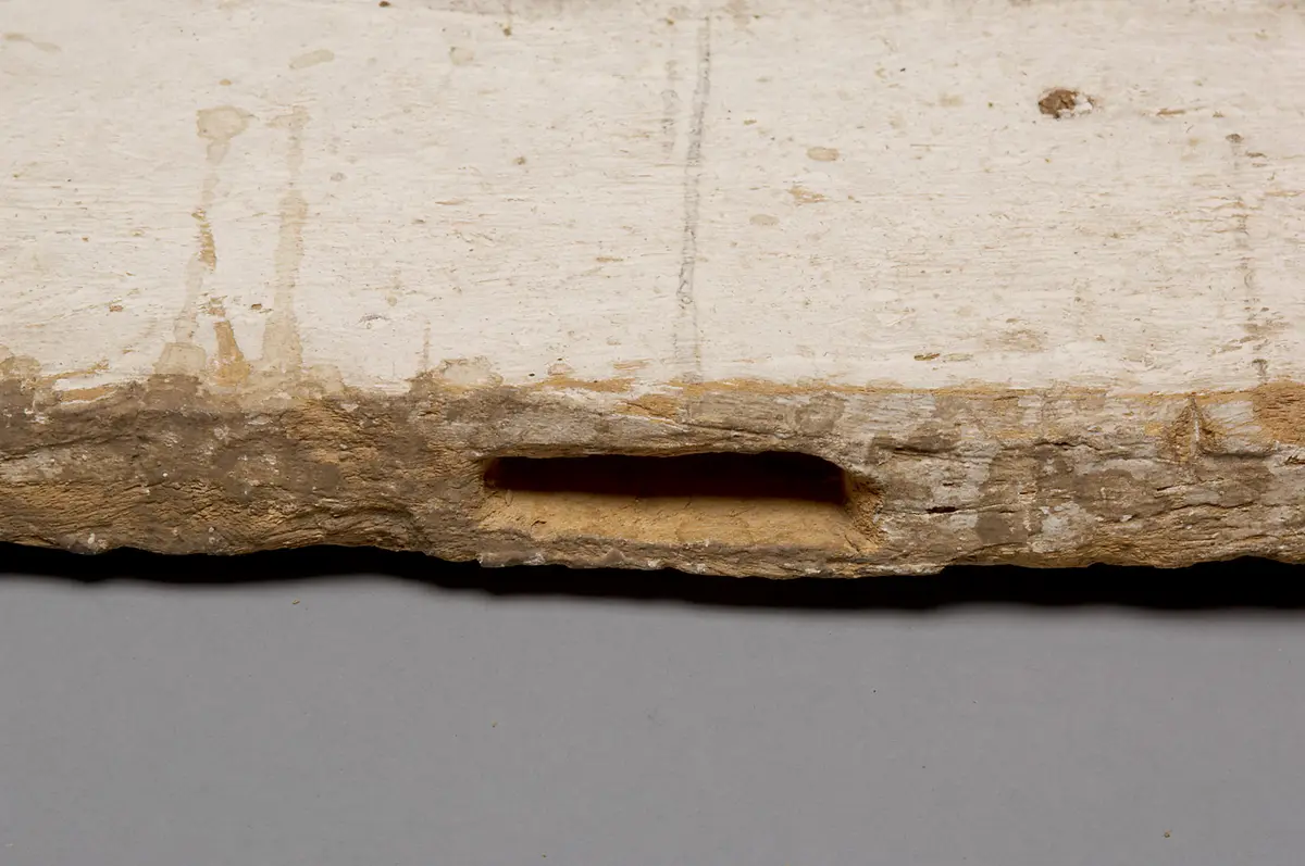 Schmalwand des Haussarges der Pai-es-tjau-em-aui-anu
