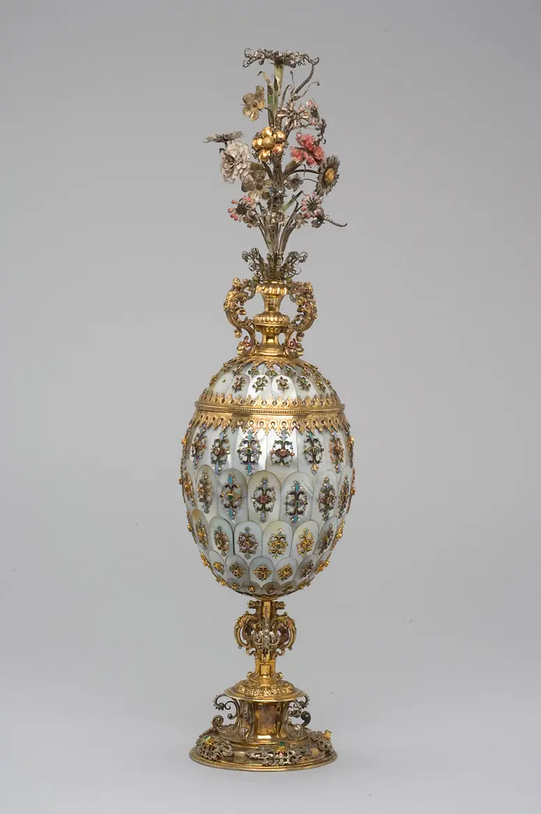Ten-piece Ensemble of Double and Lidded Cups