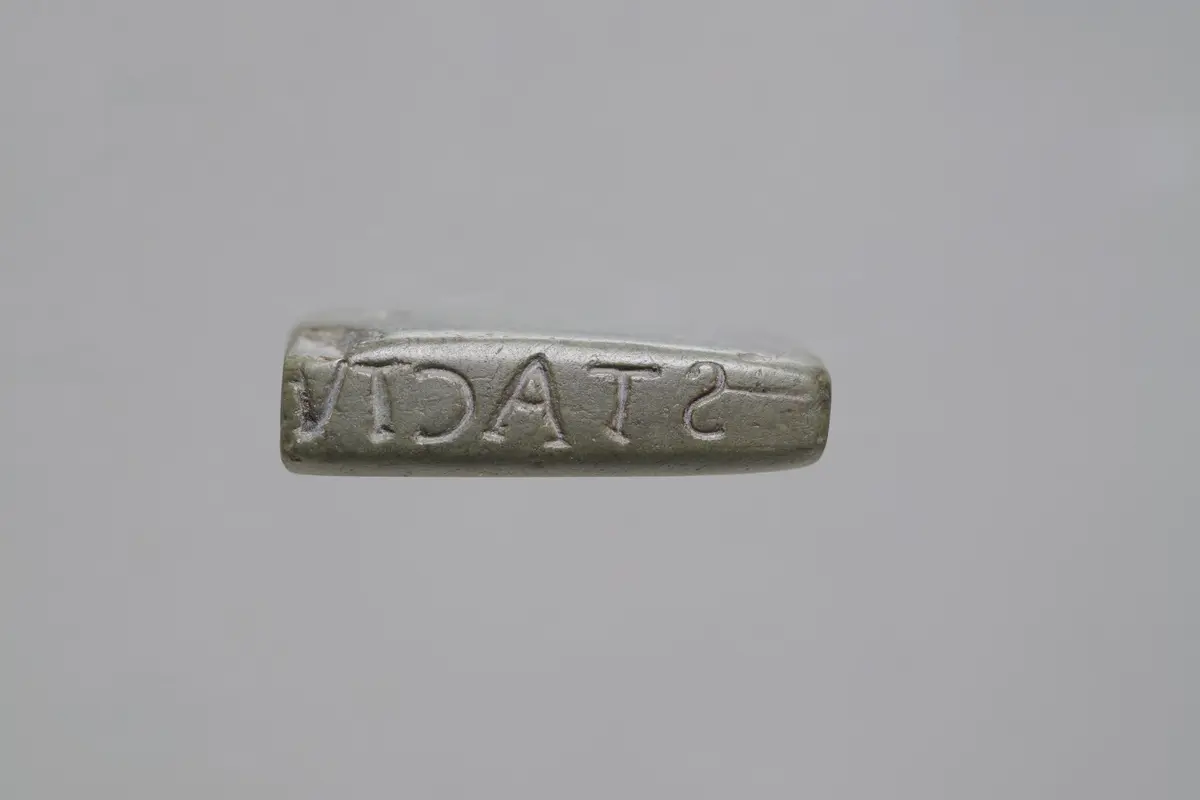 Augensalbenstempel des Glyptus