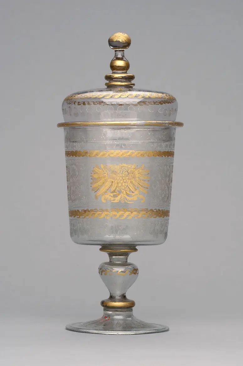 Gefäß; Pokal, Deckelpokal, Deckelpokal aus Glas
