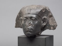 Head from a sphinx of Senwosret III 