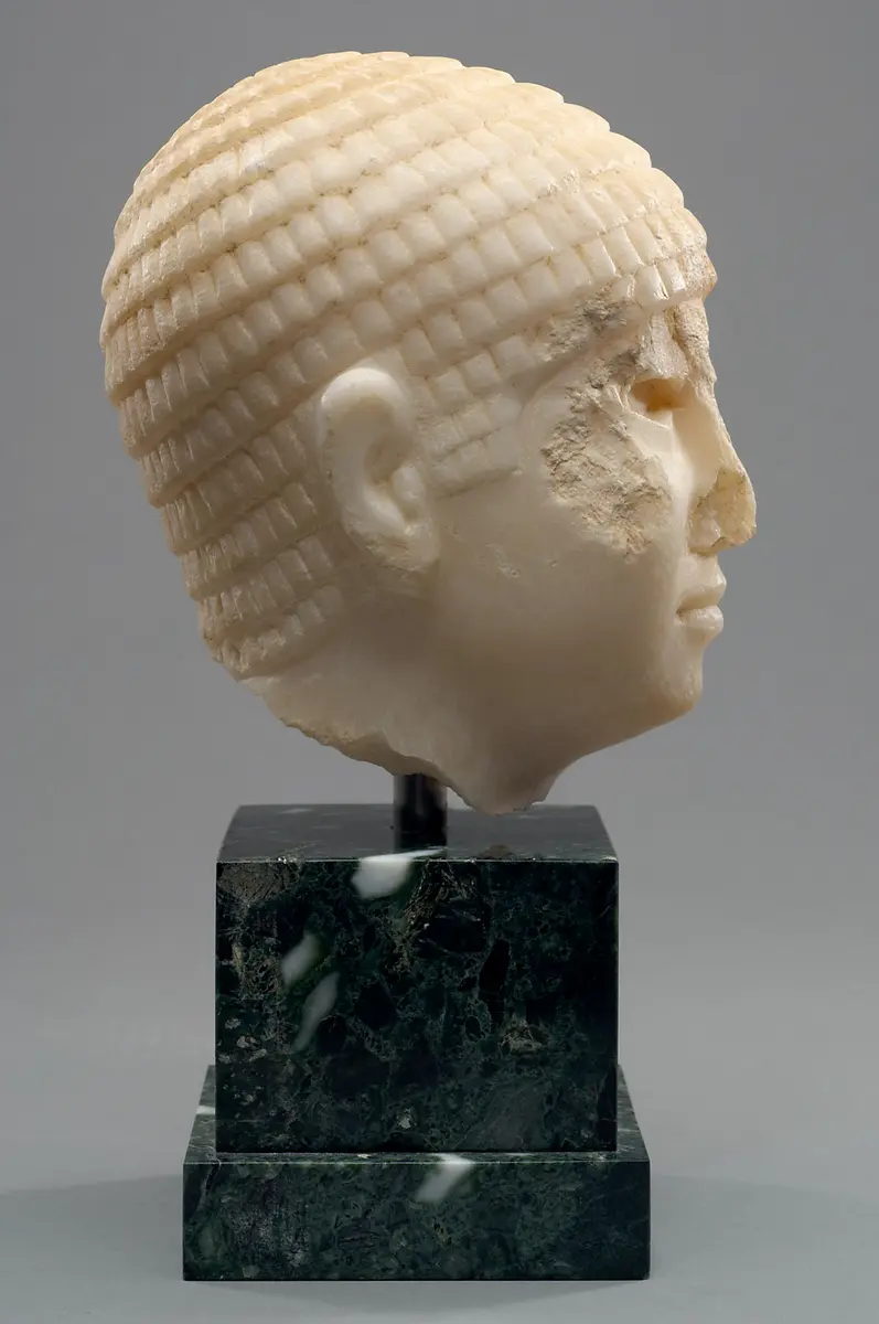 Kopf einer Statue des Ba-ba-ef