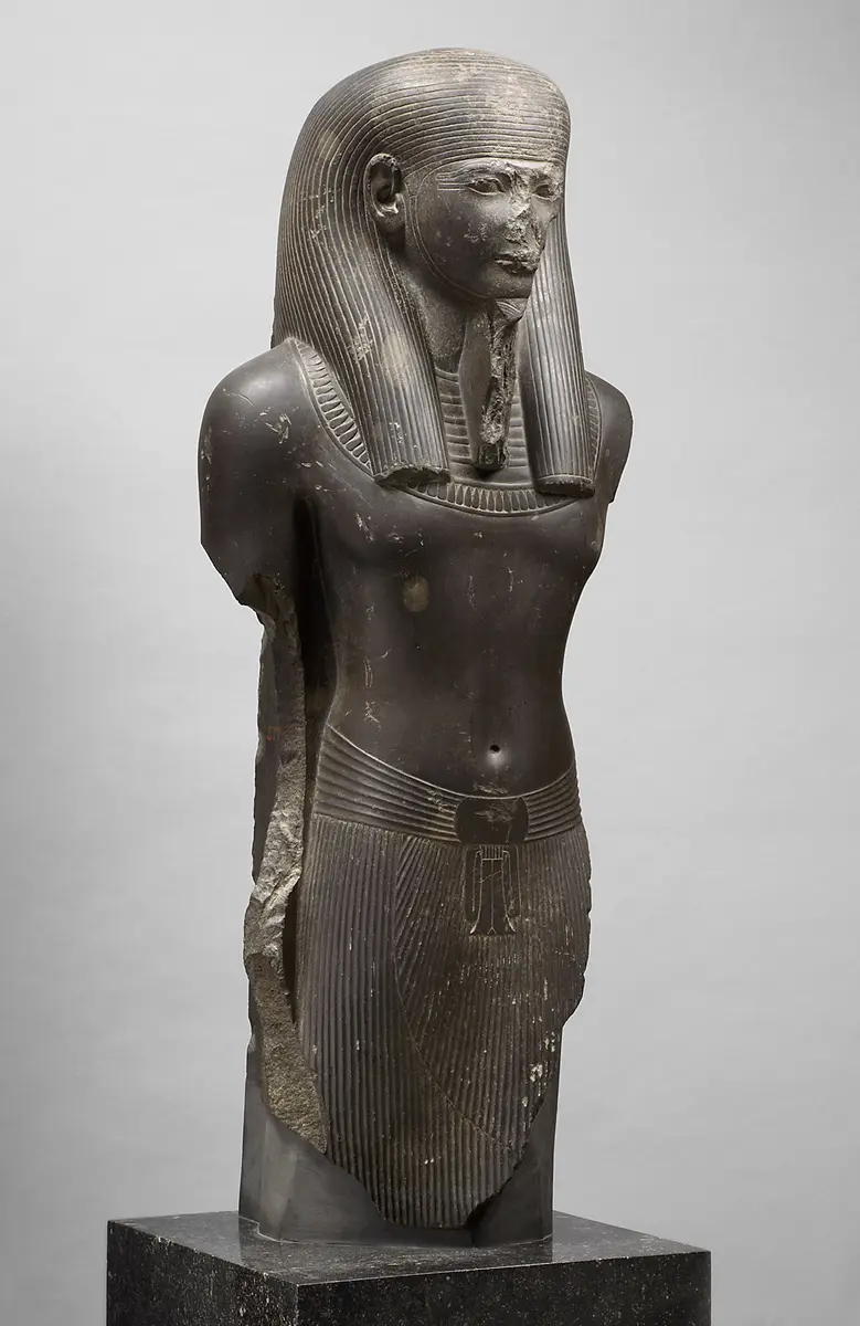 Statue des Gottes Imichentwer