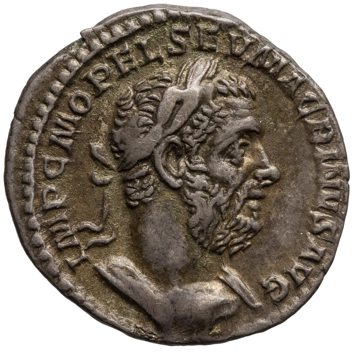 Macrinus