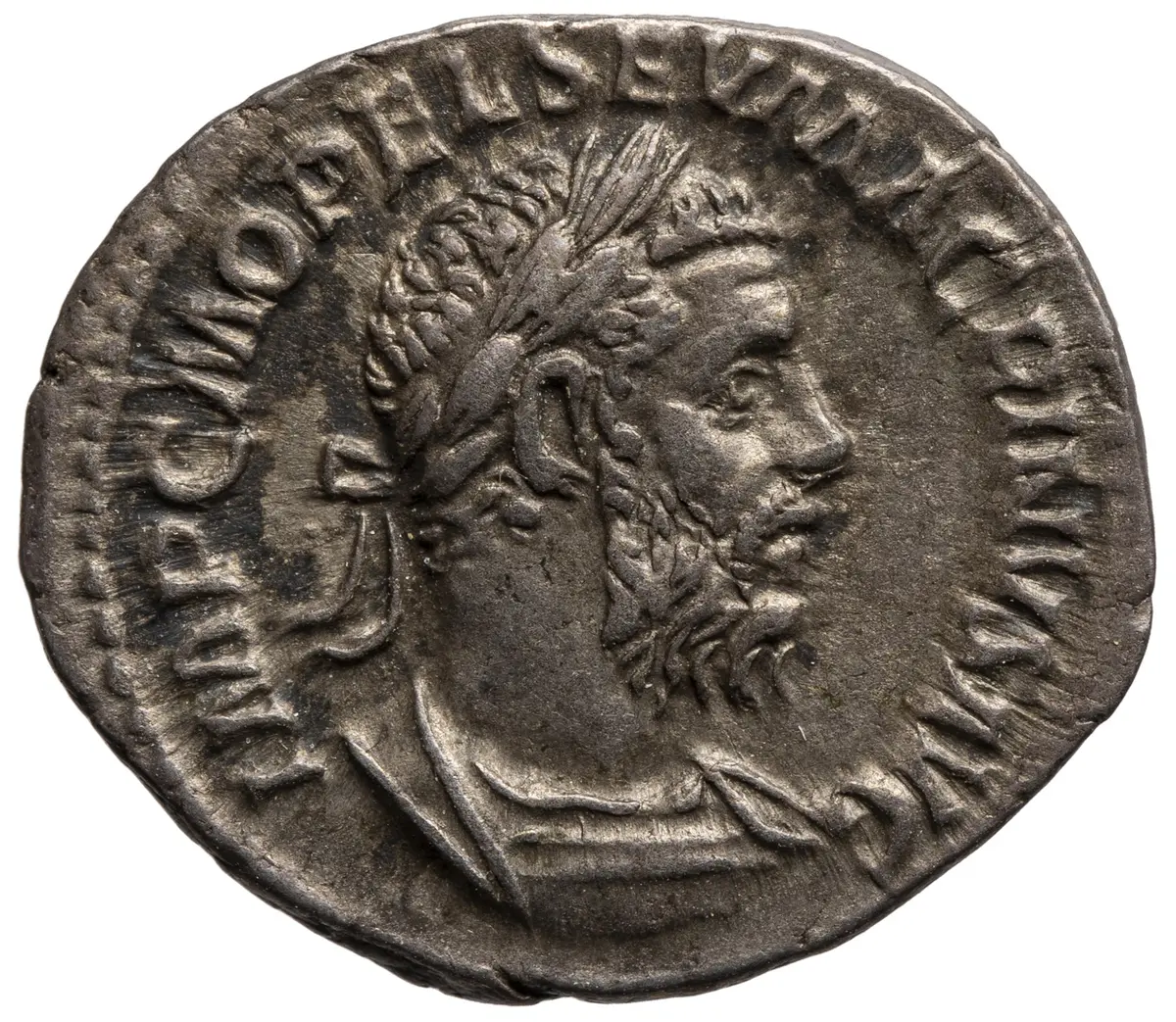 Macrinus