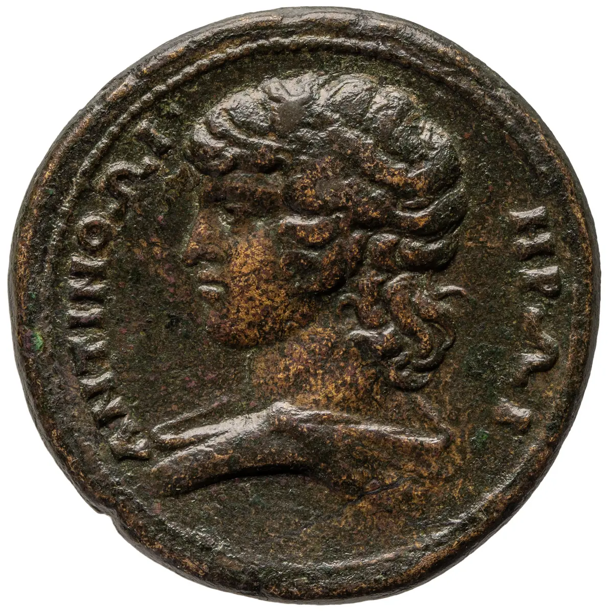 Tium: Antinoos