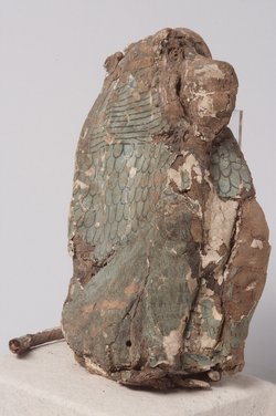 Scheinmumie eines Pavians in Kartonageüberzug
