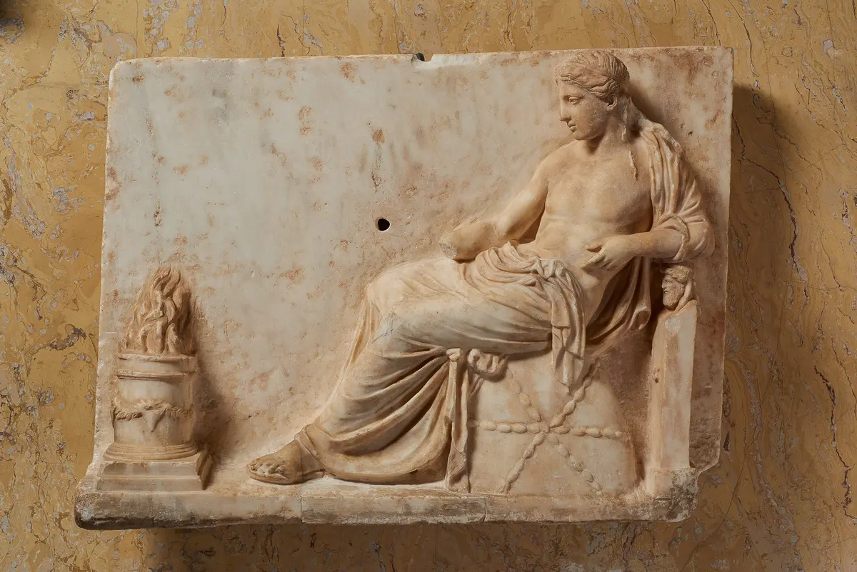 Apollo auf dem Omphalos