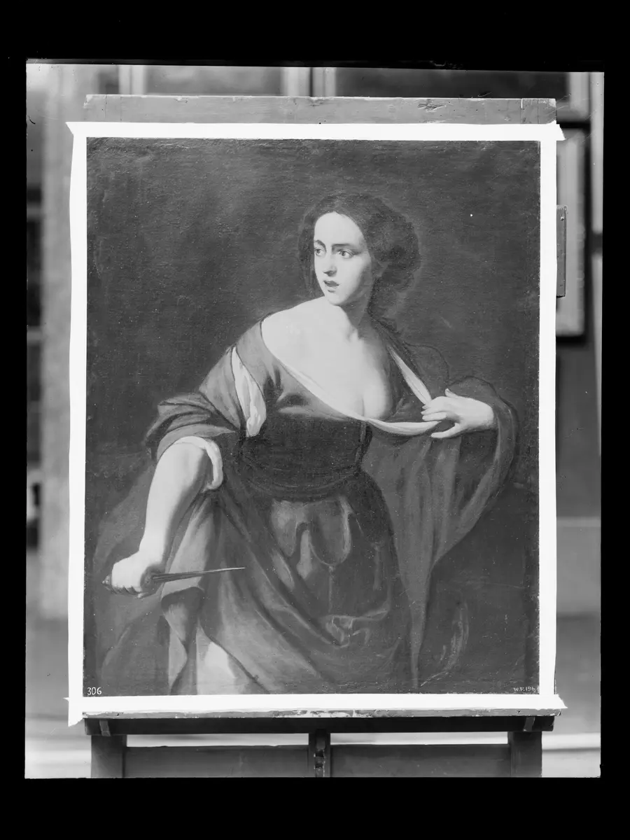Lucretia