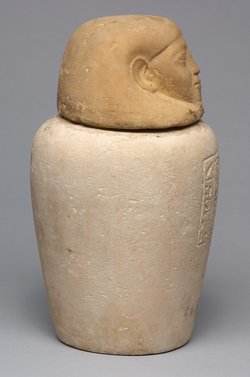 Kanope der Tjes-bastet-peret mit Deckel in Form eines Menschenkopfes