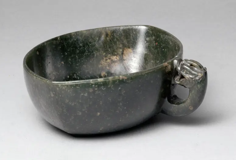 Bowl with Handle