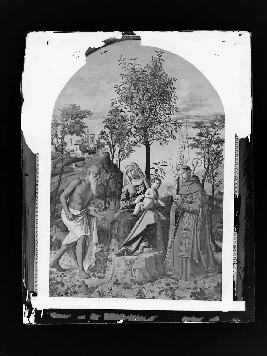 Madonna mit Kind unter einem Baum sitzend umgeben vom Hl. Hieronymus und einem Bischof