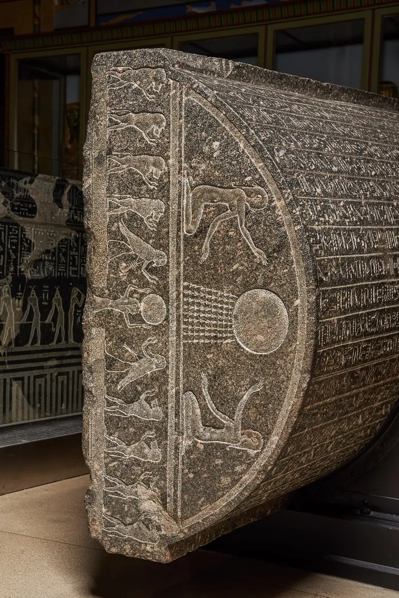 Sarkophag des Priesters Nes-schu-tefnut