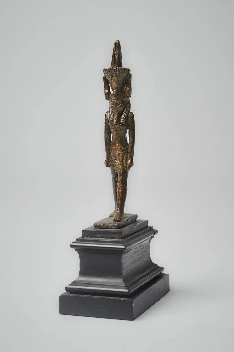 Figur des schreitenden Gottes Nefertem