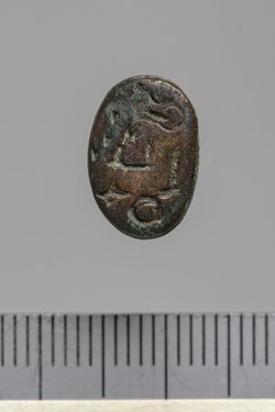 Siegelamulett, durchbohrt