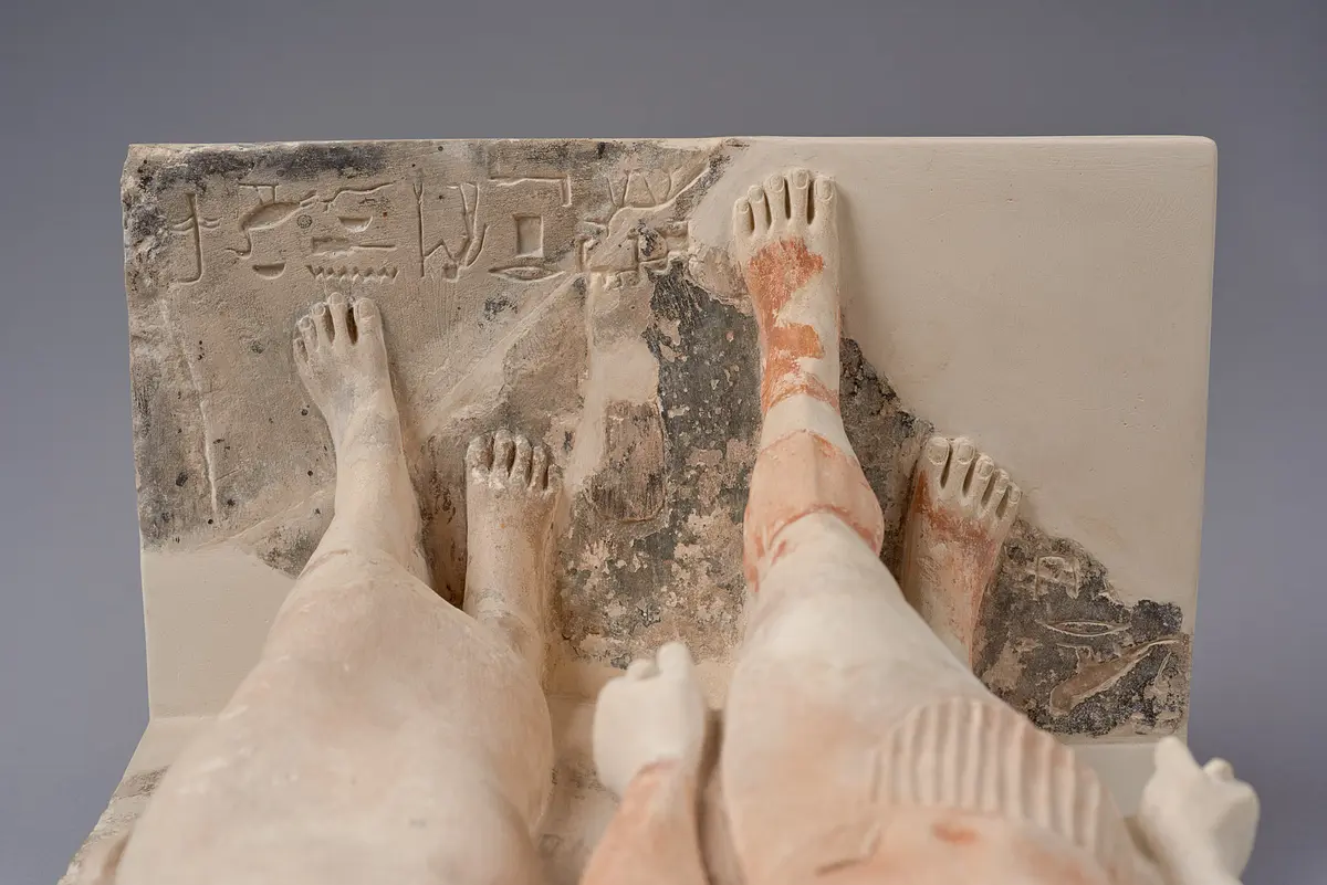Gruppenstandbild des Hetep-seschat und einer Frau