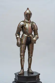 Feldharnisch der Trophäengarnitur