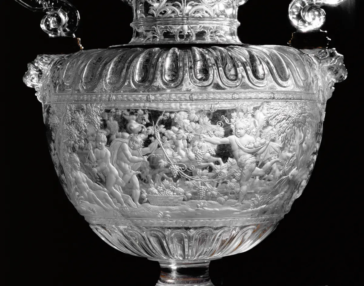 Deckelvase mit zwei Henkeln, sogenannte Bacchusvase